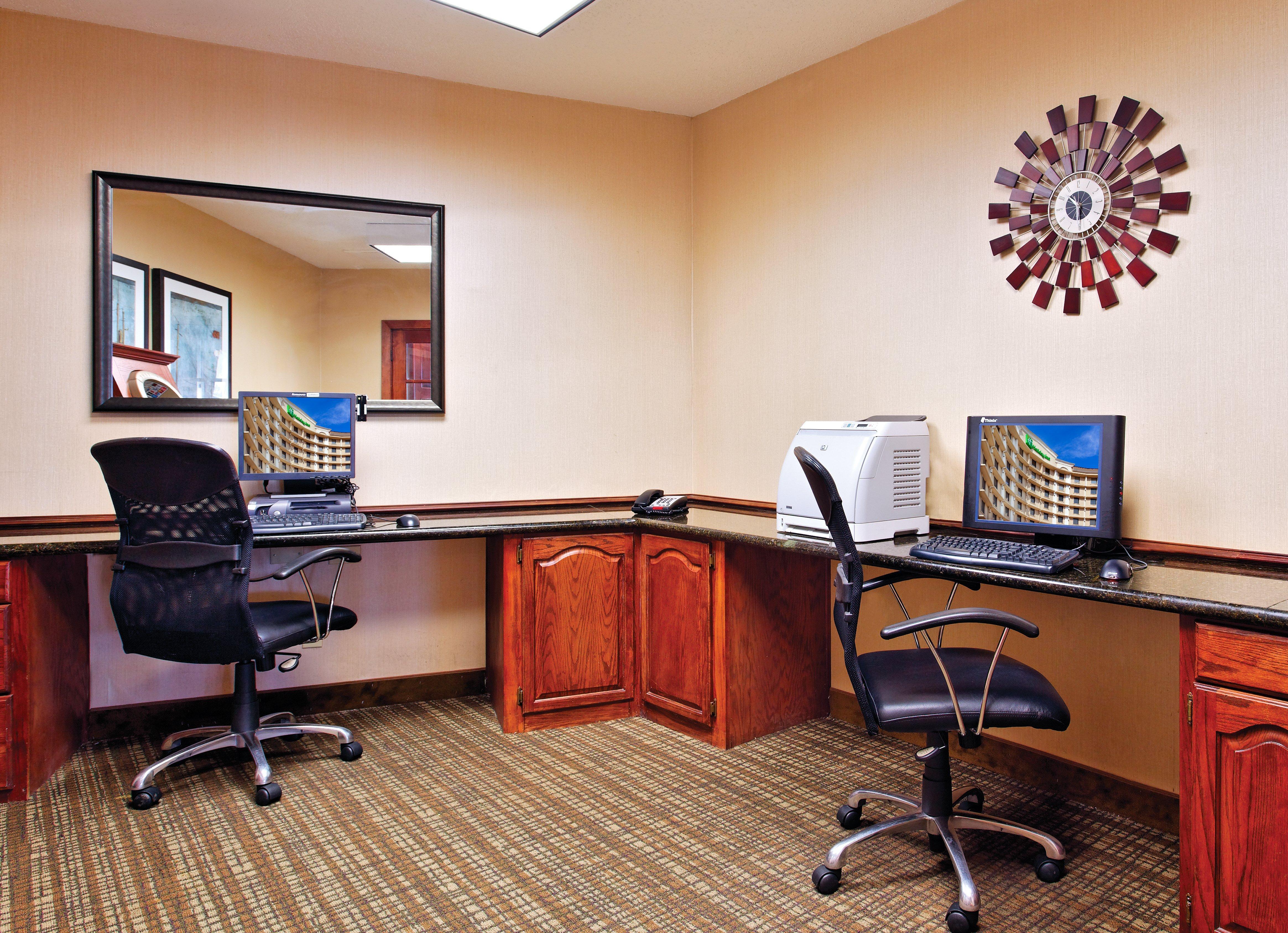 Holiday Inn Express Dallas Market Center By Ihg Екстер'єр фото