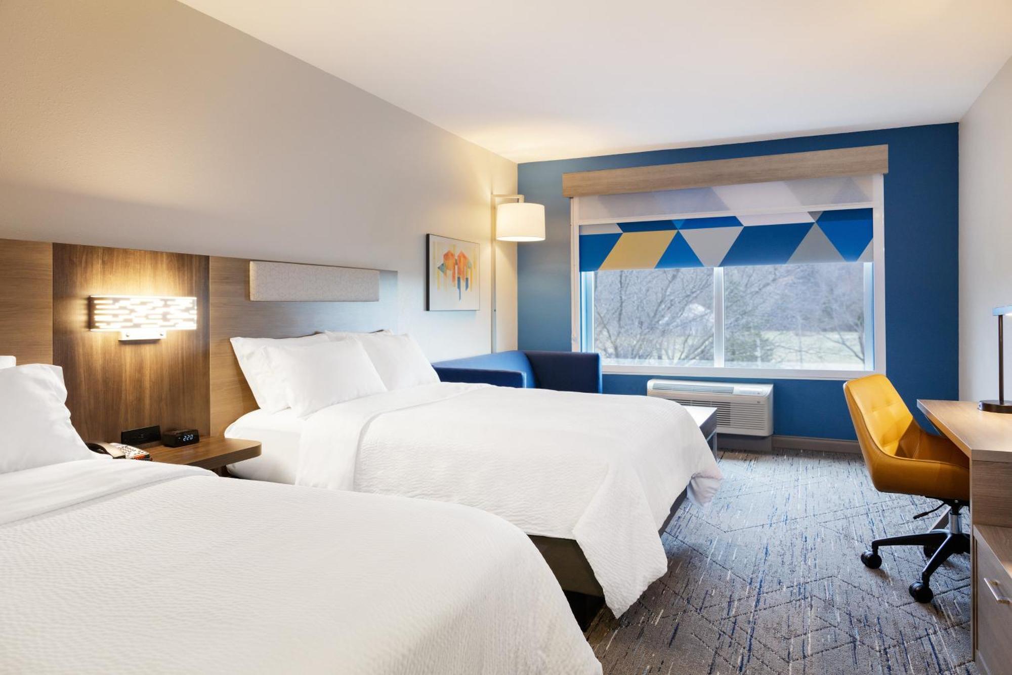 Holiday Inn Express Dallas Market Center By Ihg Екстер'єр фото
