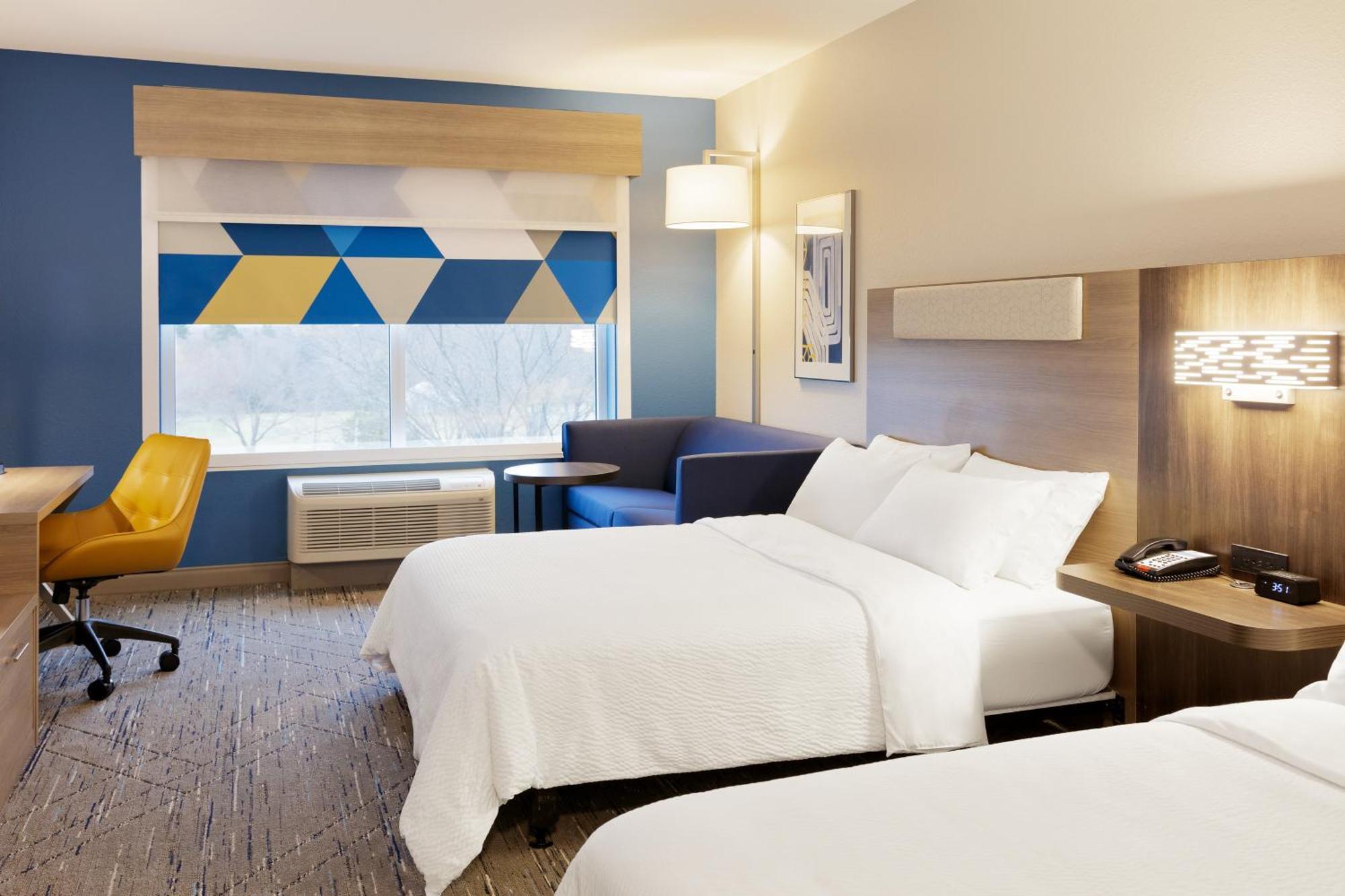 Holiday Inn Express Dallas Market Center By Ihg Екстер'єр фото